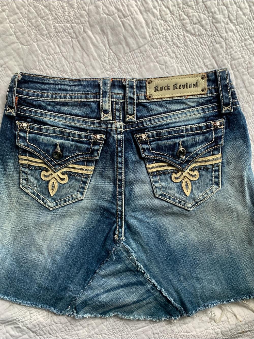 ROCK REVIVAL BUCKLE DENIM JEAN SKIRT FRAYED HEM FLAP POCKETS DIY